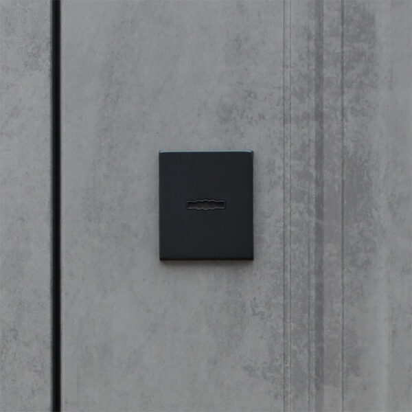 lira zerkalo 2024 black f 6