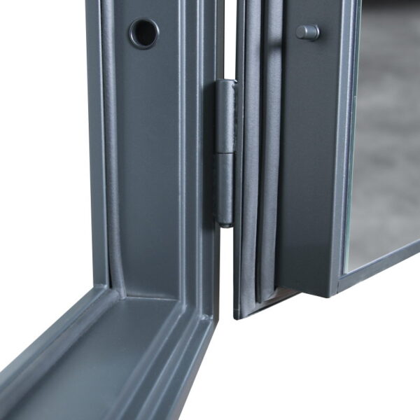 uventus zerkalografit 12